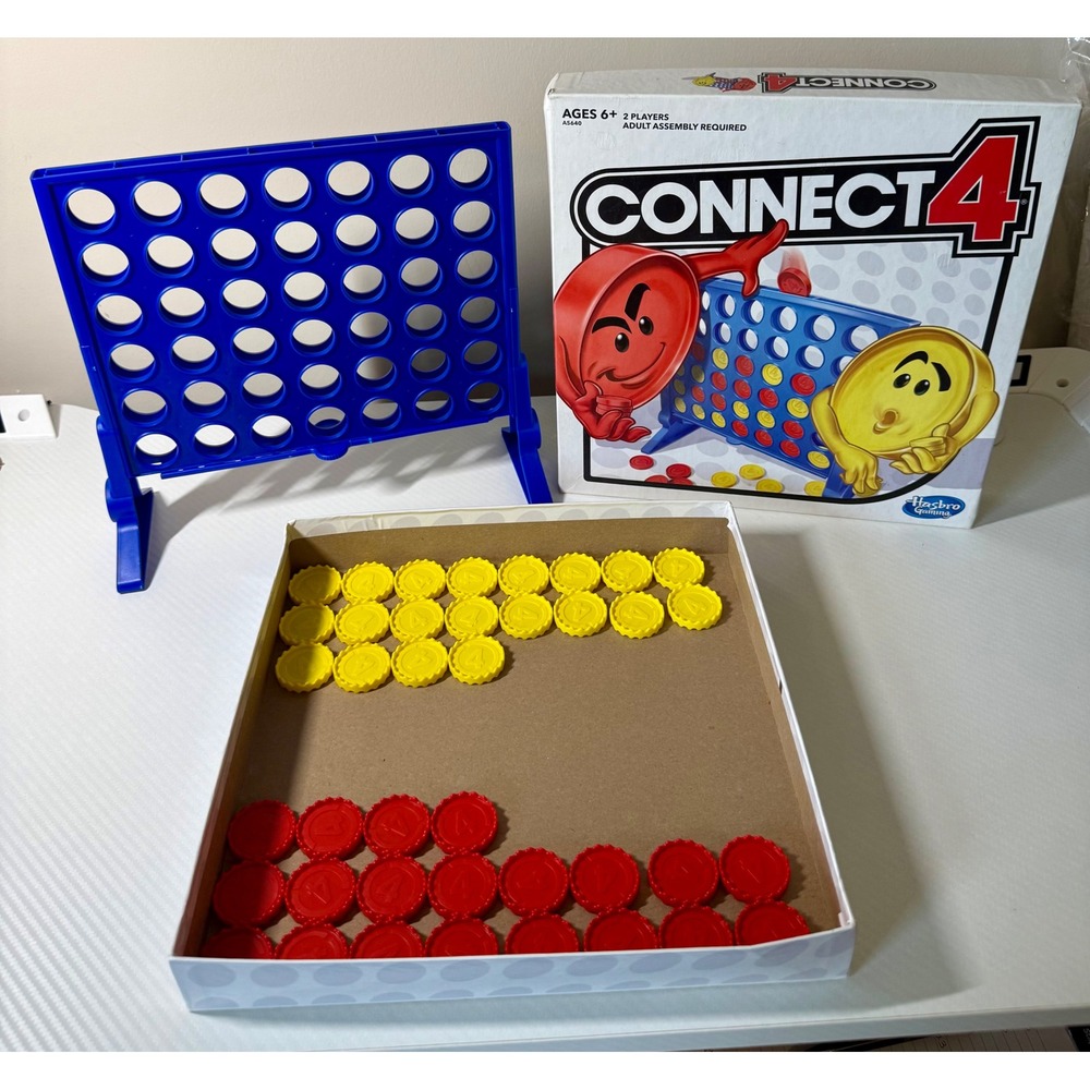 Hasbro Gaming Connect 4 Strategy Board Game A5640 Excellent Blue Red Yellow